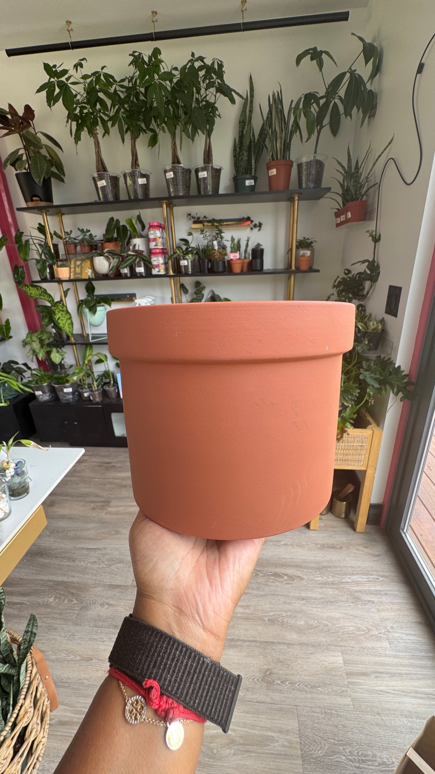Round Terracotta Pot